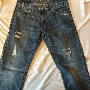 Men’s American Eagle Outfitters Relaxed Fit Distressed Jeans size 33/34